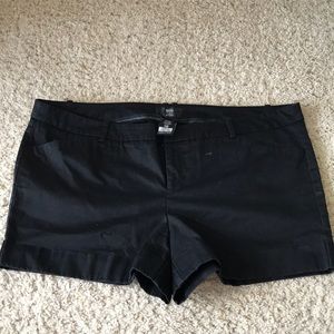 Mossimo Stretch Cargo Black Shorts Size 18